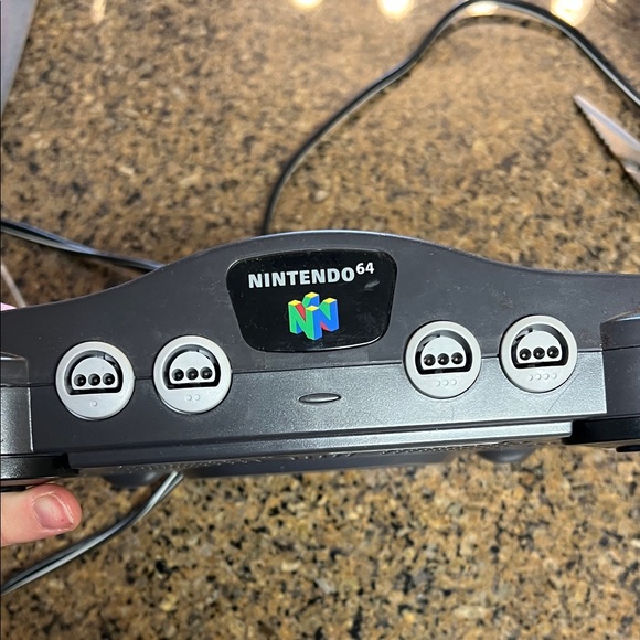 Nintendo 64 Game Console - Picture 2 of 5